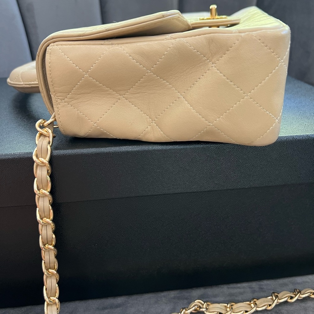 Rare Vintage Chanel Kelly top handle bag 24k Gold Hardware - Picture 9 of 17